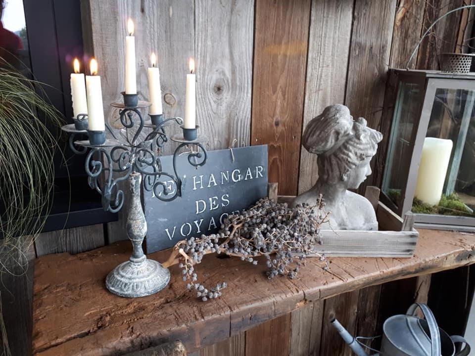 Le Hangar Des Voyageurs Petit-Halleux Exteriör bild
