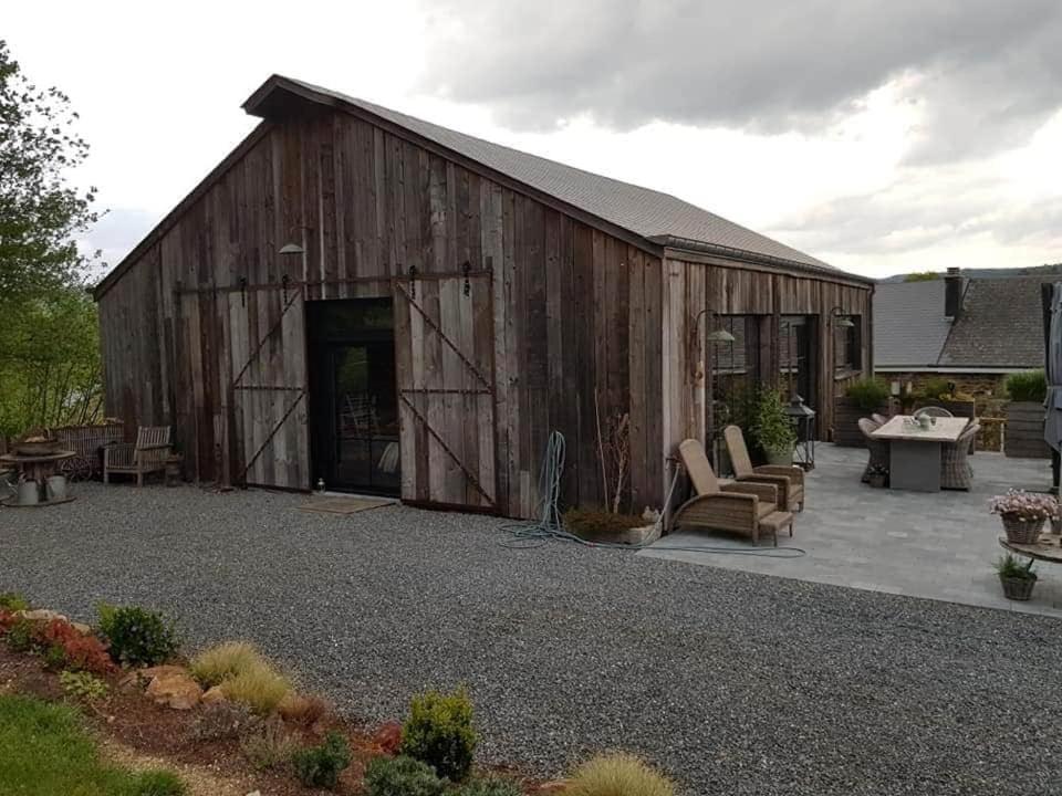 Le Hangar Des Voyageurs Petit-Halleux Exteriör bild